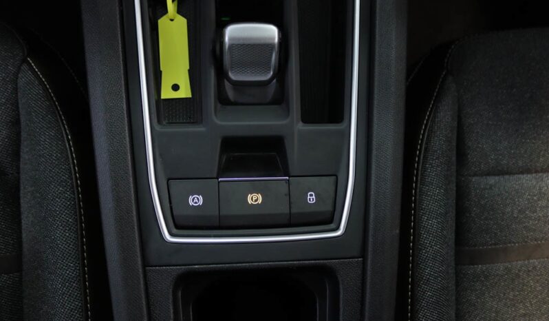 SEAT Leon Sportstourer 1.4 E-HYBRID XCELLENCE DSG completo