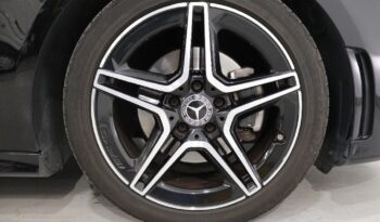 MERCEDES-BENZ Classe A 180 D AMG LINE AUT. completo