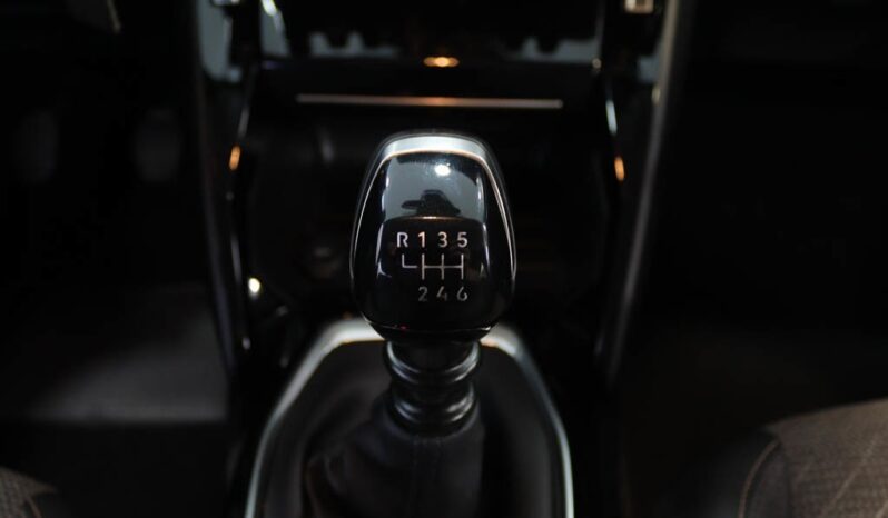 PEUGEOT 208 1.2 PURETECH ALLURE completo