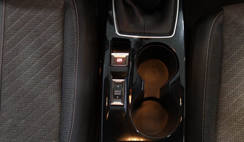 PEUGEOT 208 1.2 PURETECH ALLURE completo