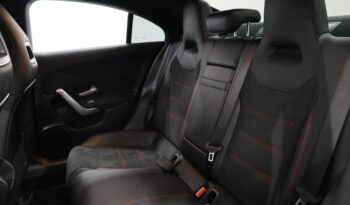 MERCEDES-BENZ Classe CLA Coupé 250 E completo