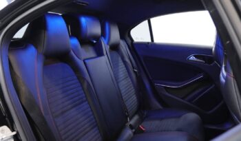 MERCEDES-BENZ Classe A 200 AMG completo