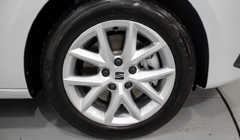 SEAT Leon Sportstourer 2.0 TDI STYLE DSG completo