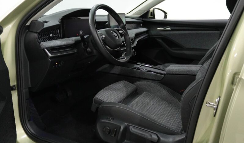 SKODA Superb Break 1.5 TSI IV DSG completo