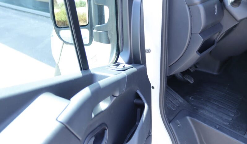 RENAULT Master III Chassis-Cab.Fase III 2.3 DCI L2 3.5T CD SS completo