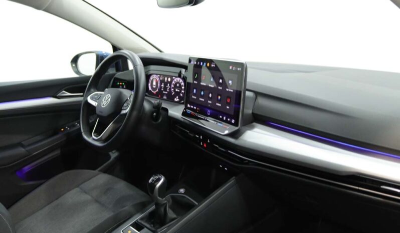 VOLKSWAGEN Golf VIII Variant 2.0 TDI completo
