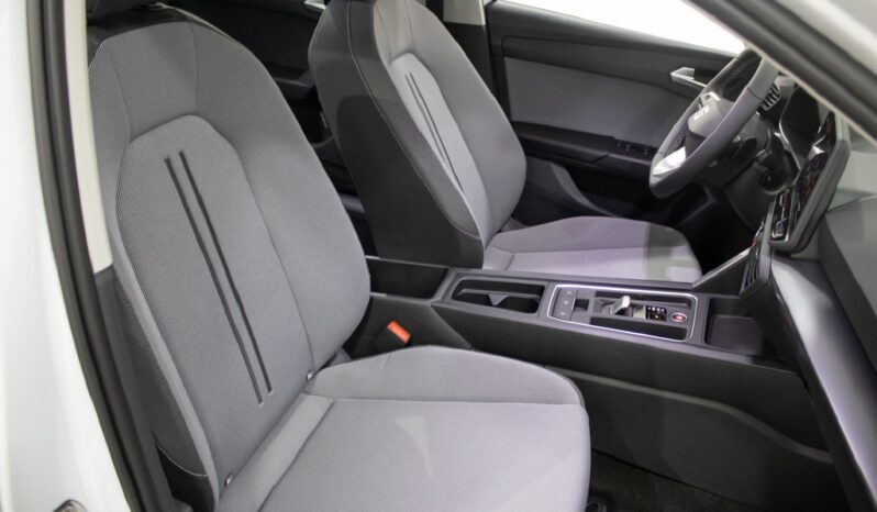 SEAT Leon Sportstourer 2.0 TDI STYLE DSG completo