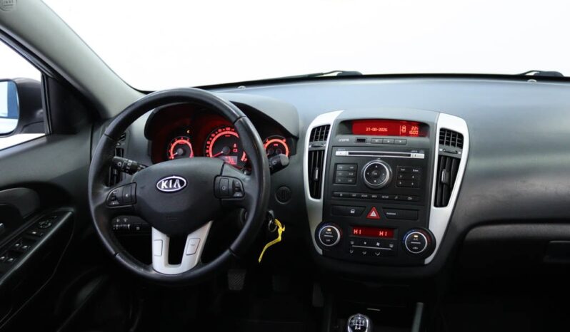 KIA Ceed 1.4 CVVT EX ISG completo