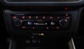 SEAT Arona 1.6 TDI STYLE completo