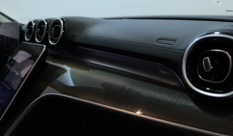MERCEDES-BENZ Classe C Station 300 D AMG LINE completo