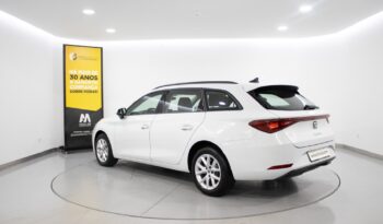 SEAT Leon Sportstourer 2.0 TDI STYLE DSG completo