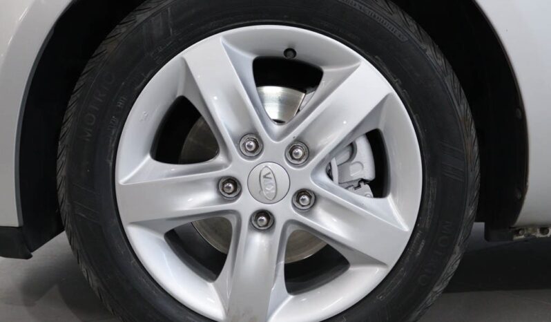 KIA Ceed 1.4 CVVT EX ISG completo
