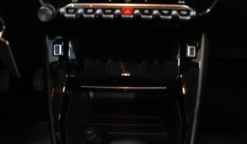 PEUGEOT 208 1.2 PURETECH ALLURE completo