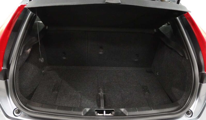 VOLVO V40 Cross Country 2.0 D2 KINETIC completo