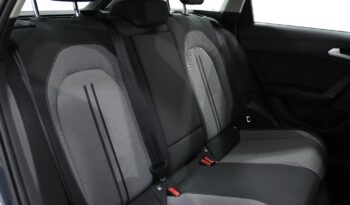 SEAT Leon Sportstourer 2.0 TDI STYLE completo