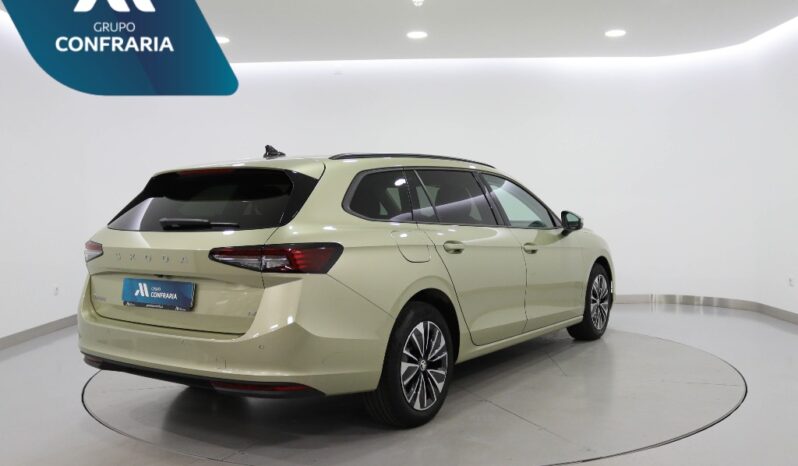 SKODA Superb Break 1.5 TSI IV DSG completo