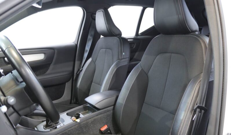 VOLVO XC40 2.0 D3 completo