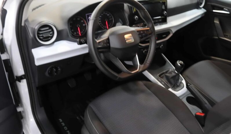SEAT Arona 1.0 TSI STYLE completo