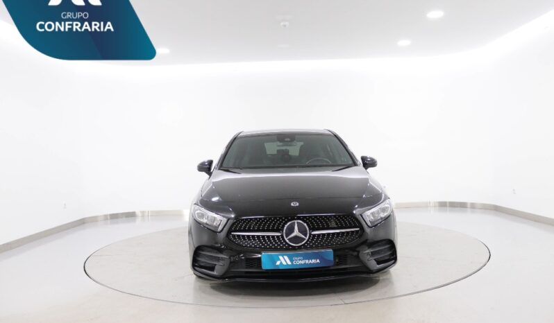 MERCEDES-BENZ Classe A 180 D AMG LINE AUT. completo