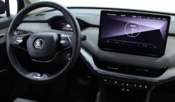 SKODA Enyaq IV 50 completo