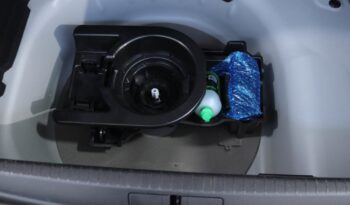 PEUGEOT 208 1.2 HYBRID ALLURE E-DCS6 completo