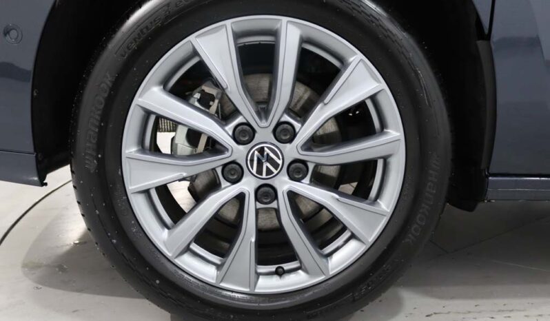 VOLKSWAGEN Multivan T7 2.0 TDI LIFE DSG completo