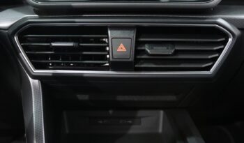 SEAT Leon Sportstourer 2.0 TDI STYLE completo
