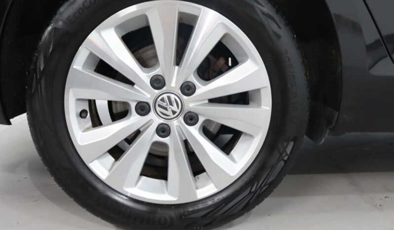 VOLKSWAGEN Golf VII Variant GP 1.6 TDI CONFORTLINE completo