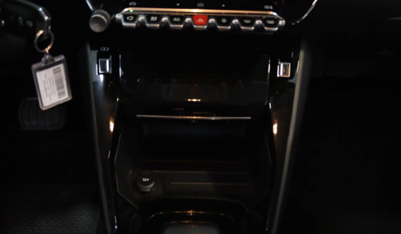 PEUGEOT 208 1.2 HYBRID ALLURE E-DCS6 completo