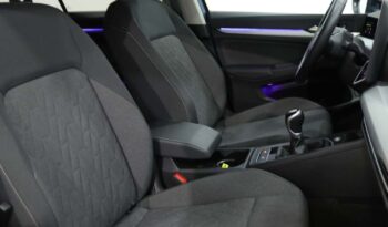 VOLKSWAGEN Golf VIII Variant 2.0 TDI completo