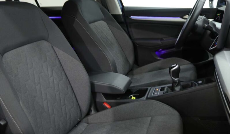 VOLKSWAGEN Golf VIII Variant 2.0 TDI completo