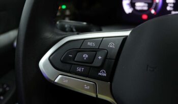 VOLKSWAGEN Golf VIII Variant 2.0 TDI completo