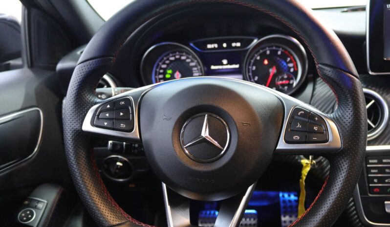MERCEDES-BENZ Classe A 200 AMG completo