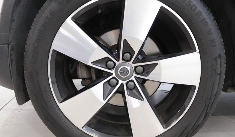 VOLVO XC40 2.0 D3 completo