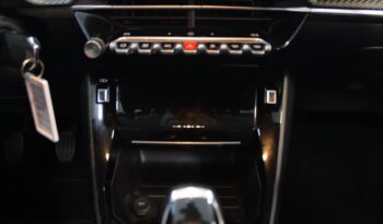 PEUGEOT 208 1.2 PURETECH ALLURE completo