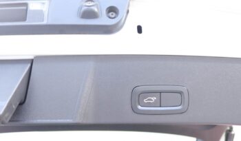 VOLVO XC40 2.0 D3 completo