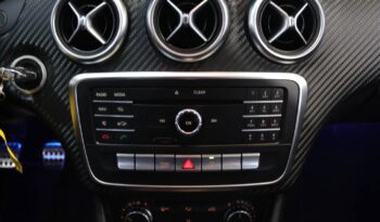 MERCEDES-BENZ Classe A 200 AMG completo