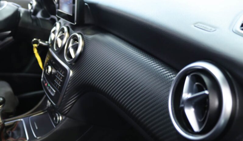 MERCEDES-BENZ Classe A 200 AMG completo