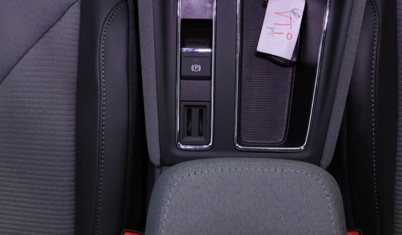SKODA Enyaq IV 50 completo
