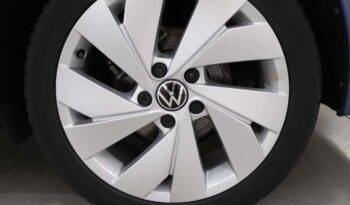 VOLKSWAGEN Golf VIII Variant 2.0 TDI completo