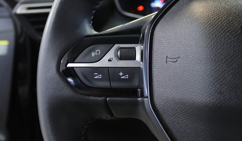 PEUGEOT 208 1.2 PURETECH ALLURE completo
