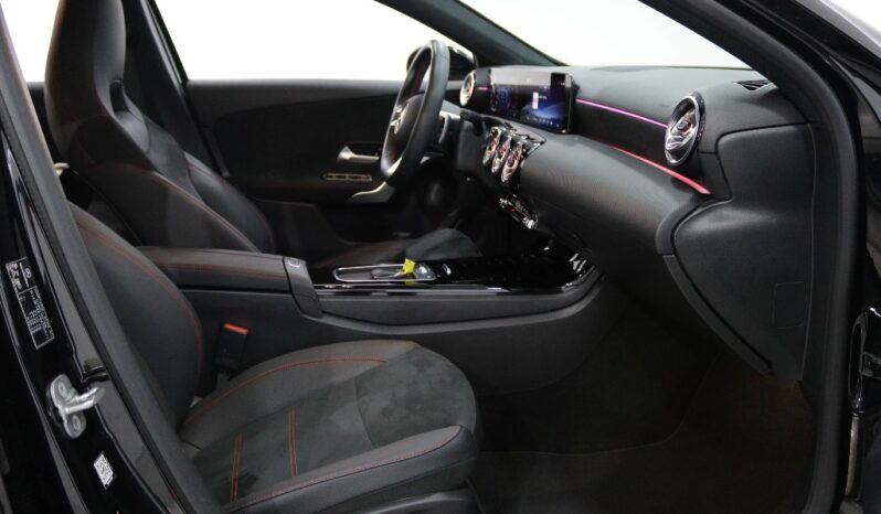 MERCEDES-BENZ Classe A 180 D completo