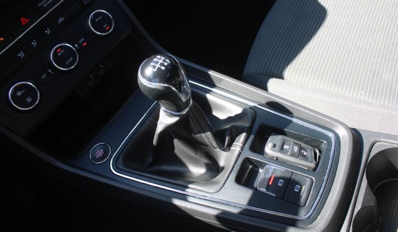 SEAT Leon 1.6 TDI STYLE S/S completo