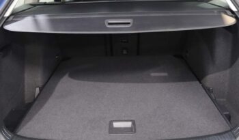 VOLKSWAGEN Golf VIII Variant 2.0 TDI completo