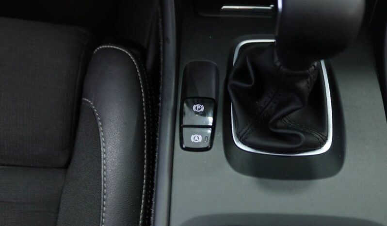 VOLVO XC40 2.0 D3 completo