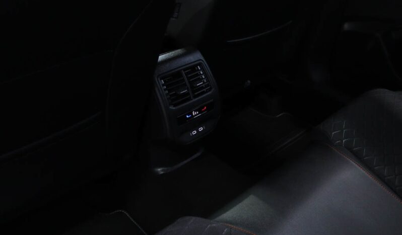 SEAT Leon Sportstourer 1.4 E-HYBRID FR DSG completo