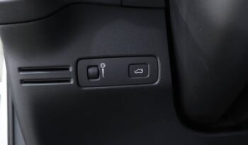 VOLVO XC40 2.0 D3 completo