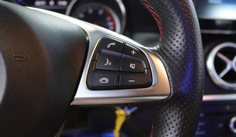 MERCEDES-BENZ Classe A 200 AMG completo