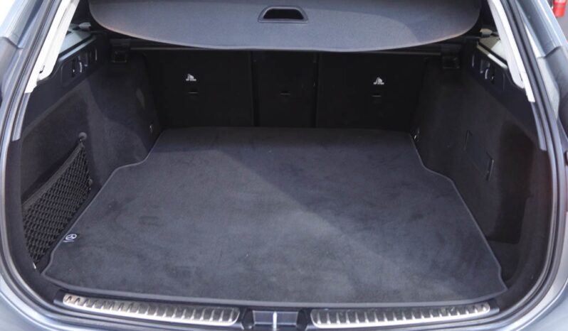 MERCEDES-BENZ Classe C Station 300 D AMG LINE completo