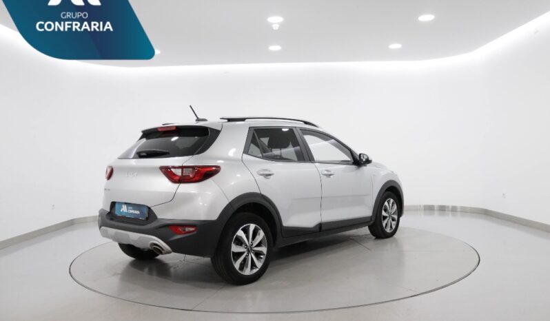 KIA Stonic 1.2 DYNAMIC completo